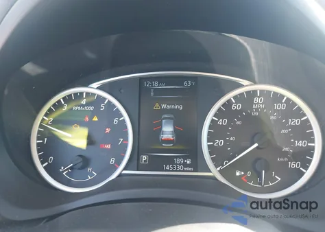 2018 Nissan Sentra S z USA, uszkodzony, nr VIN 3N1AB7AP3JY227373